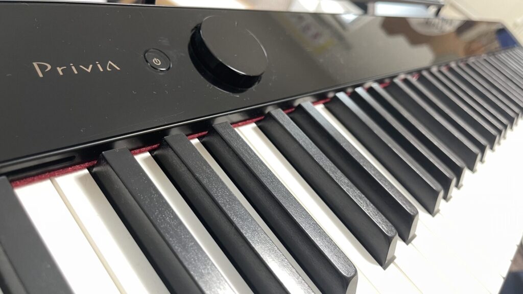 CASIO最新電子ピアノのPX-S1100の鍵盤